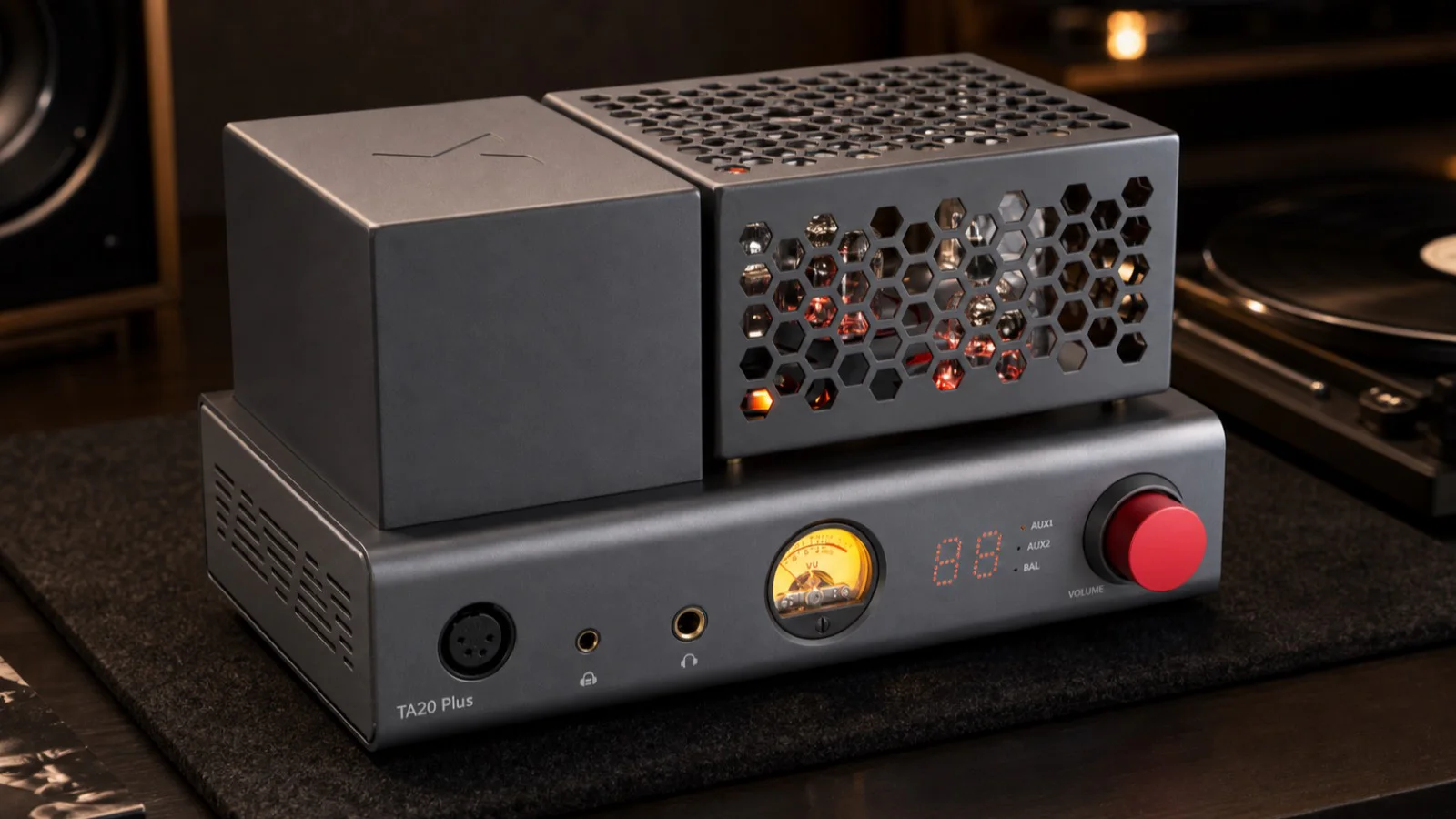 TA20 Plus Fully balanced tube-hybrid desktop headphone amplifier